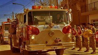 El alma de un bombero desaparecido protege una autobomba santafesina