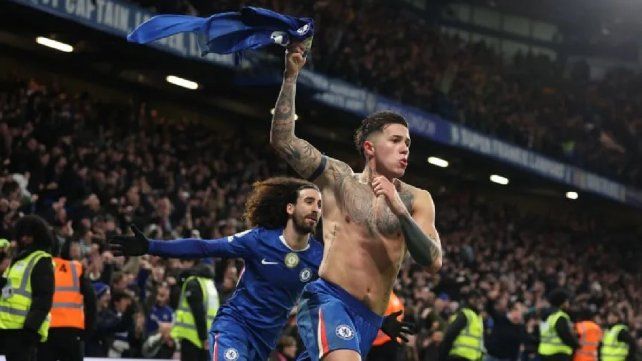 Agónico gol de Enzo Fernández para la remontada de Chelsea sobre West Ham.