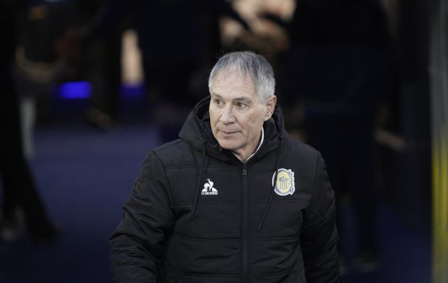 Ariel Holan confirmó los once de Central para el clásico en el Gigante de Arroyito.