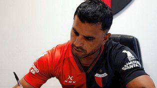 Colón hizo oficial la llegada de Pier Barrios.