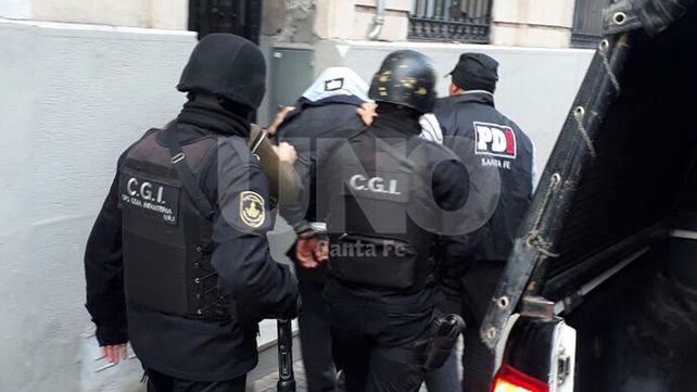 Detuvieron al presunto autor del incendio al depósito judicial de automóviles