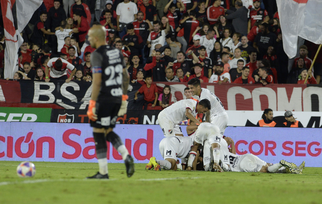 Newells, con dos goles de Ramiro Sordo, venció 2 a 0 a Arsenal y volvió al triunfo en la Liga Profesional