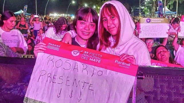 Desde Rosario llegaron para poder ver a los artistas.