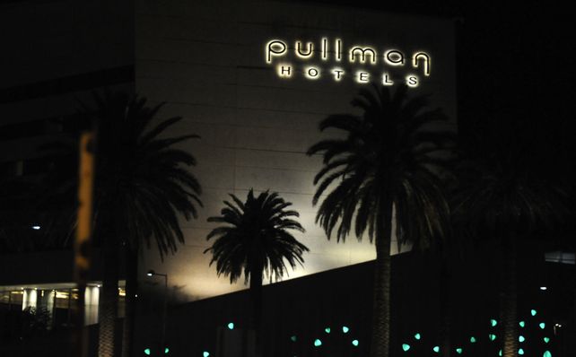 Lionel Messi y Antonela Roccuzzo tendrán mañana su noche soñada en el hotel del City Center.
