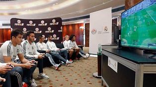 Un equipo de fútbol incorporó a un jugador para ganar el torneo de playstation