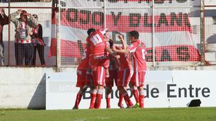 El equipo paranaense apuesta todo a comenzar con un triunfo el campeonato.