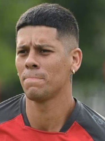 Marcos Rojo se entrenó en Estudiantes (LP), pero aún no fue presentado