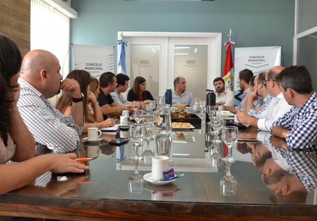 Concejales y funcionarios municipales analizaron los trabajos realizados tras el temporal