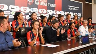 San Lorenzo oficializó 15 contratos de fútbol femenino