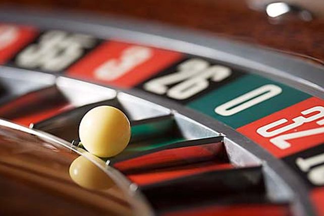 Promueven la suba en ingresos brutos para ventas de armas y explotación de casinos