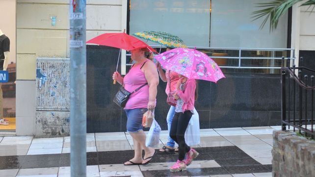 Jornada con probabilidad de chaparrones y una máxima de 30 grados