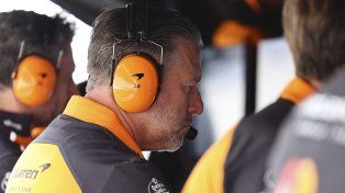 A poco para asegurarse el título, McLaren anunció la salida de uno de sus pilotos promesa.
