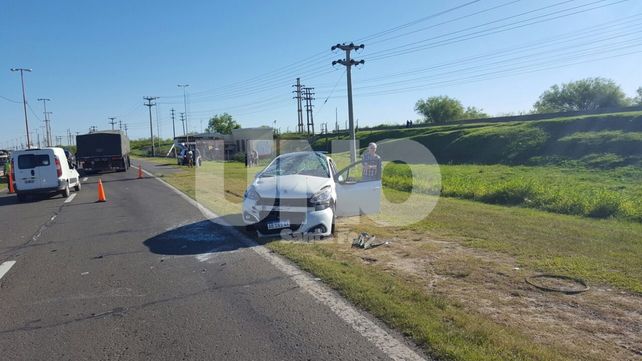 Desgracia con suerte: violento choque con un vuelco pero sin heridos graves