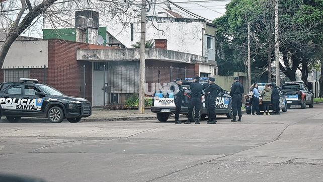 Hallaron muerta a una mujer de 62 años en su casa de barrio Siete Jefes e investigan un posible homicidio. Foto: José Busiemi / UNO Santa Fe.