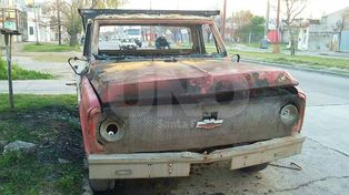Quemaron otros dos autos esta madrugada en la ciudad de Santa Fe