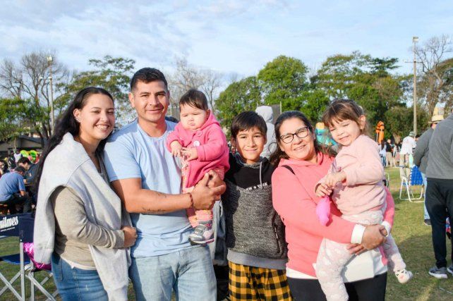 Marcela Bianchi, Karen y Carlos Zawadzki