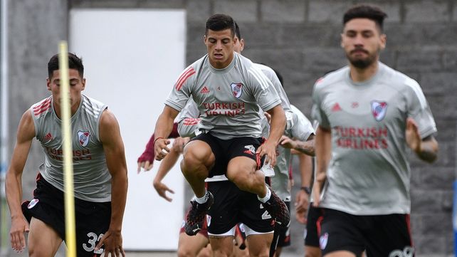 River llevará 23 jugadores a La Bombonera para enfrentar a Boca. 