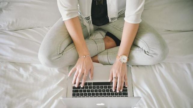 Trabajar en Internet: cinco opciones para empezar