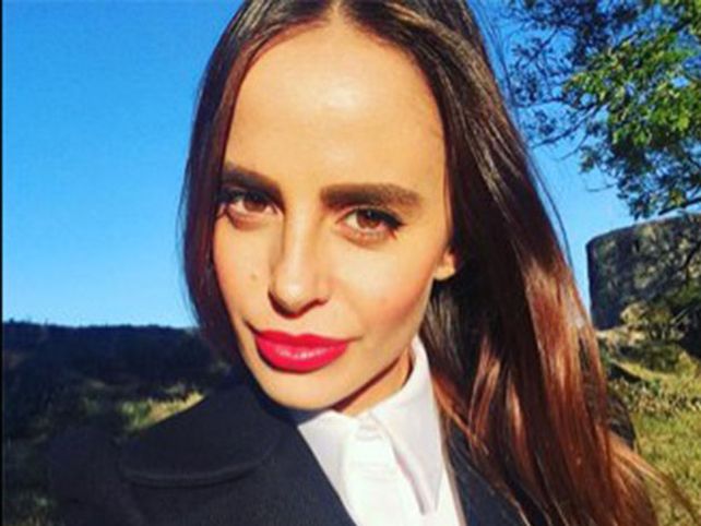 Se quedó sin trabajo por ser demasiado sexy