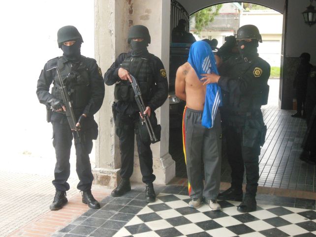 Detuvieron a varios sospechosos por el crimen de Esteban Toffolini