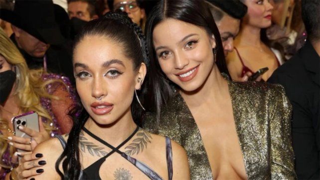 La entrerriana Emilia Mernes, reconocida en los premios Billboard