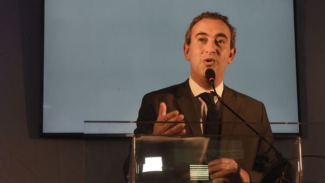 Javkin lanzará mañana un decreto de ahorro en el gasto municipal