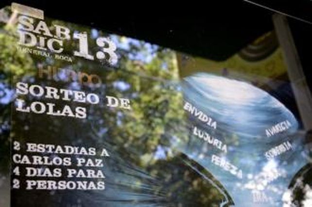 No se puede rifar un implante mamario como si fuera un electrodoméstico