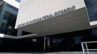 Imputaron a un joven por el homicidio de un hombre ligado a Los Monos y dos balaceras