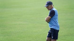 Russo está preocupado por el rendimiento de Central y habrá que ver qué equipo pone ante Barracas Central.