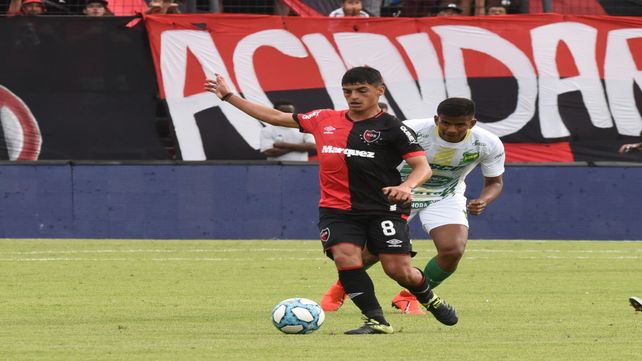 Una alternativa. Rivero es candidato a jugar desde el arranque ante el Bicho.