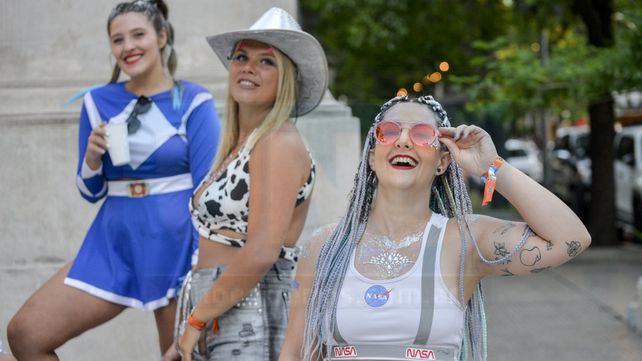 Fiesta de Disfraces: la colorida previa en el Parque Urquiza