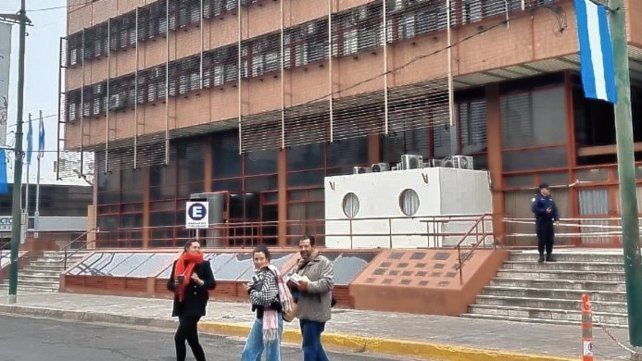 Amenaza de bomba y desalojo en Tribunales de Concepción del Uruguay