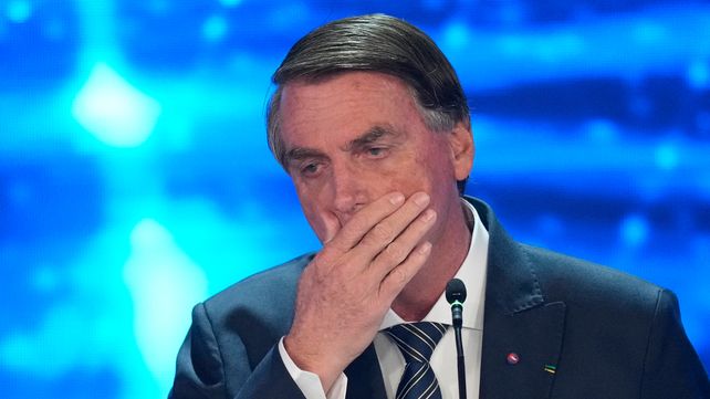 Bolsonaro y Lula recordaron a la reina Isabel y Brasil tendrá tres días de luto