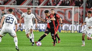 Independiente sigue escalando la tabla.