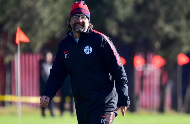 San Lorenzo, con varias piezas claves en duda para visitar a Colón