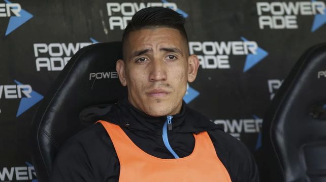 Ricardo Centurión llegó a Barracas Central y sólo jugó diez partidos ya que el DT decidió no tenerlo en cuenta.