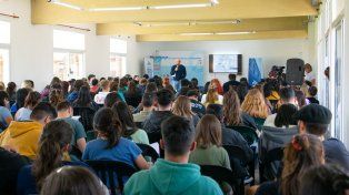 Universidades: media sanción para subsidiarles electricidad