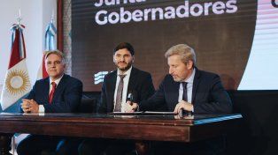 Los gobernadores de la Región Centro aseguraron que hace tiempo las provincias reclaman la baja de retenciones.