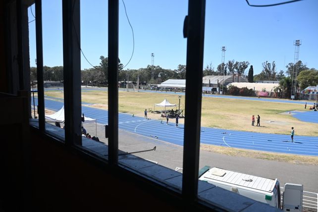 Rosario tendrá un albergue deportivo con 70 plazas en el estadio municipal Jorge Newbery