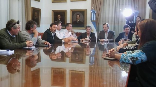 El Gobierno ofreció a los docentes el mismo aumento pero en menos tramos