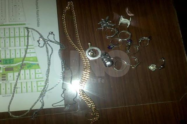 Los elementos secuestrados en el procedimiento realizado en Roldán