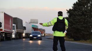 Controles: prohibieron el ingreso de 352 autos a la provincia