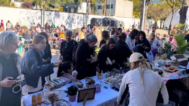 Paraná celebró el Día Internacional del Yoga con una convocatoria récord