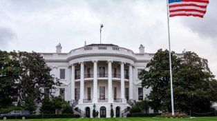 Fuerte operativo de seguridad en la Casa Blanca tras reportes de decenas de disparos en las inmediaciones