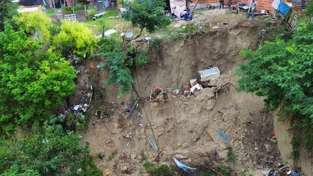 La emergencia ambiental por riesgos en arroyos y barrancas tendrá una vigencia de 12 meses prorrogables. El Municipio de Paraná podrá reasignar recursos y obras