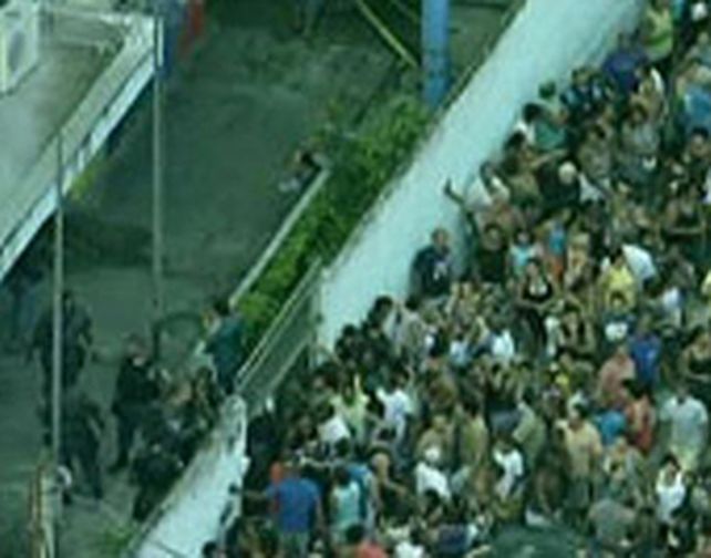 Aullidos, sangre y horror en un video registrado minutos despu&eacute;s de la masacre en Rio de Janeiro