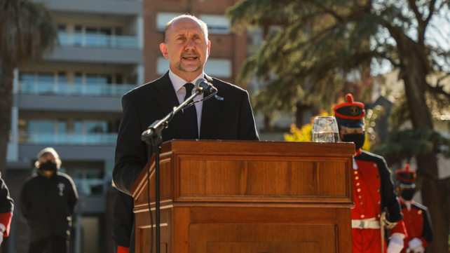 Hoy estamos en guerra con un enemigo que viaja con nosotros