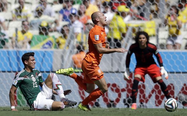 Holanda ganó en un final caliente y eliminó a México de la Copa del Mundo