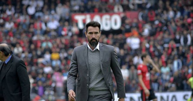Domínguez no arriesgará a Diego Vera
