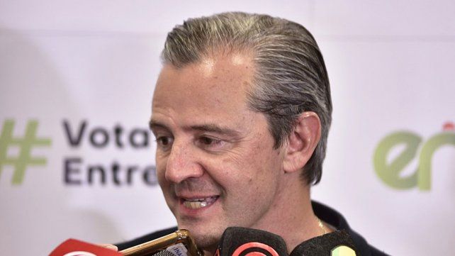 Adán Bahl y Gustavo Bordet brindaron una conferencia de prensa en el Centro Provincial de Convenciones.
